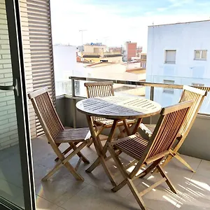 Familiar Av. Tarragona Apartamento